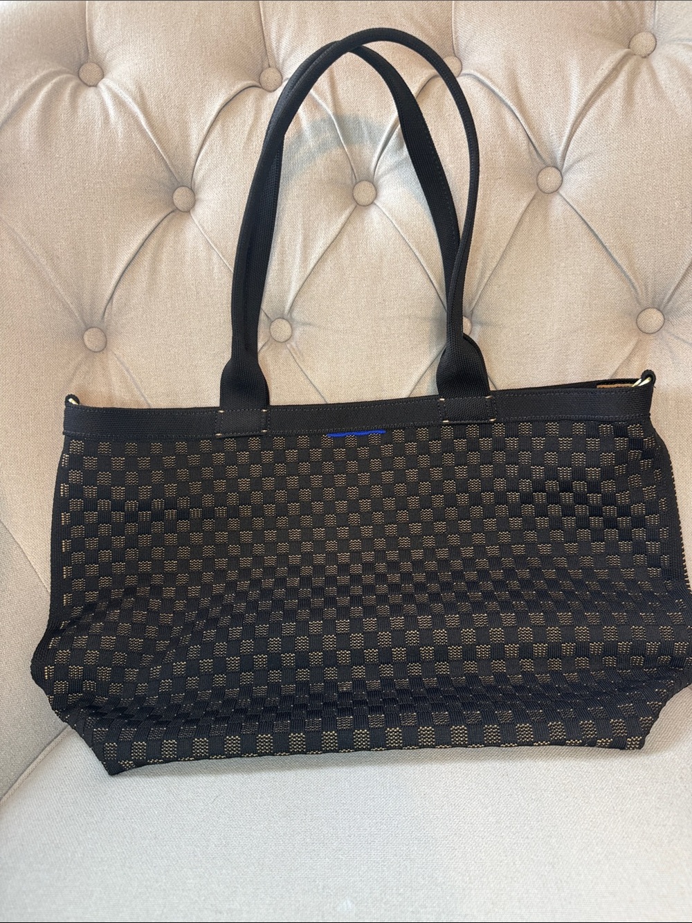 Rothy’s Lightweight Zip Tote in Night Song